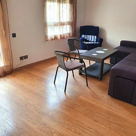 Newly Renovated Two Bedrooms Apartment In Villa Marina Benidorm Exterior photo