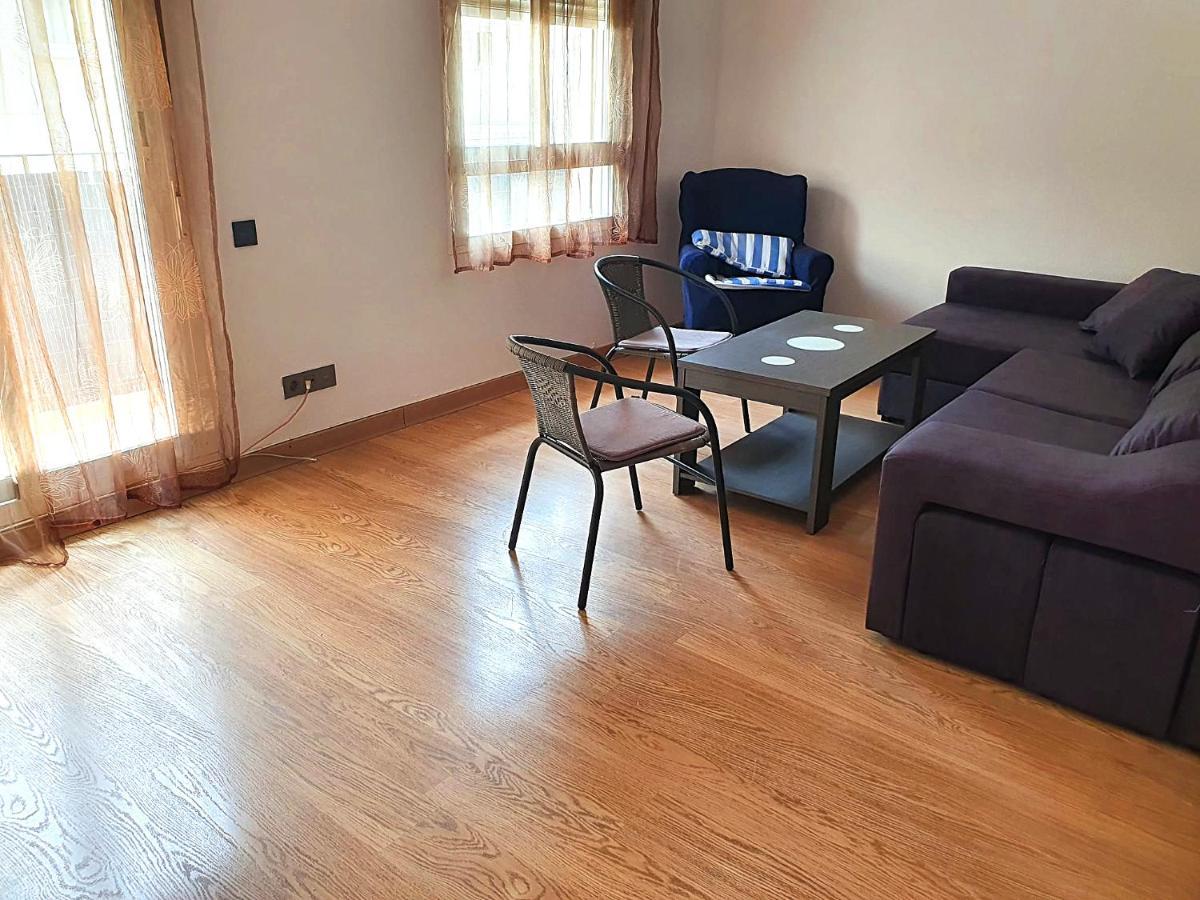 Newly Renovated Two Bedrooms Apartment In Villa Marina Benidorm Exterior photo