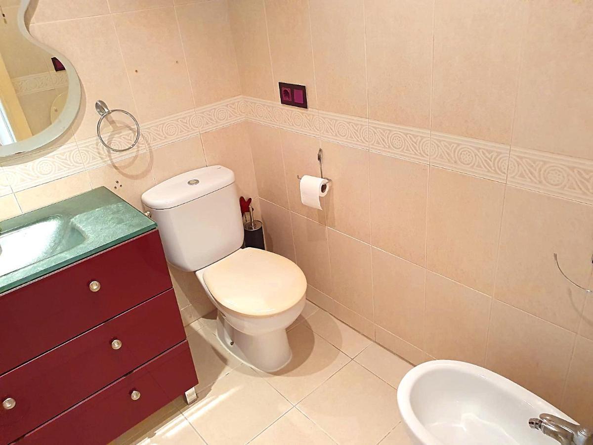 Newly Renovated Two Bedrooms Apartment In Villa Marina Benidorm Exterior photo